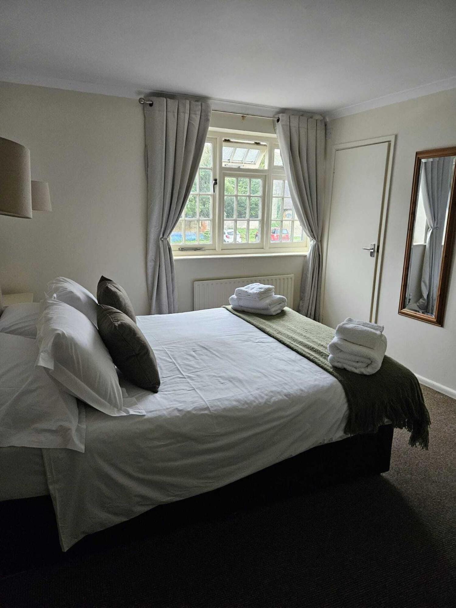 The Barford Inn Salisbury Exteriör bild